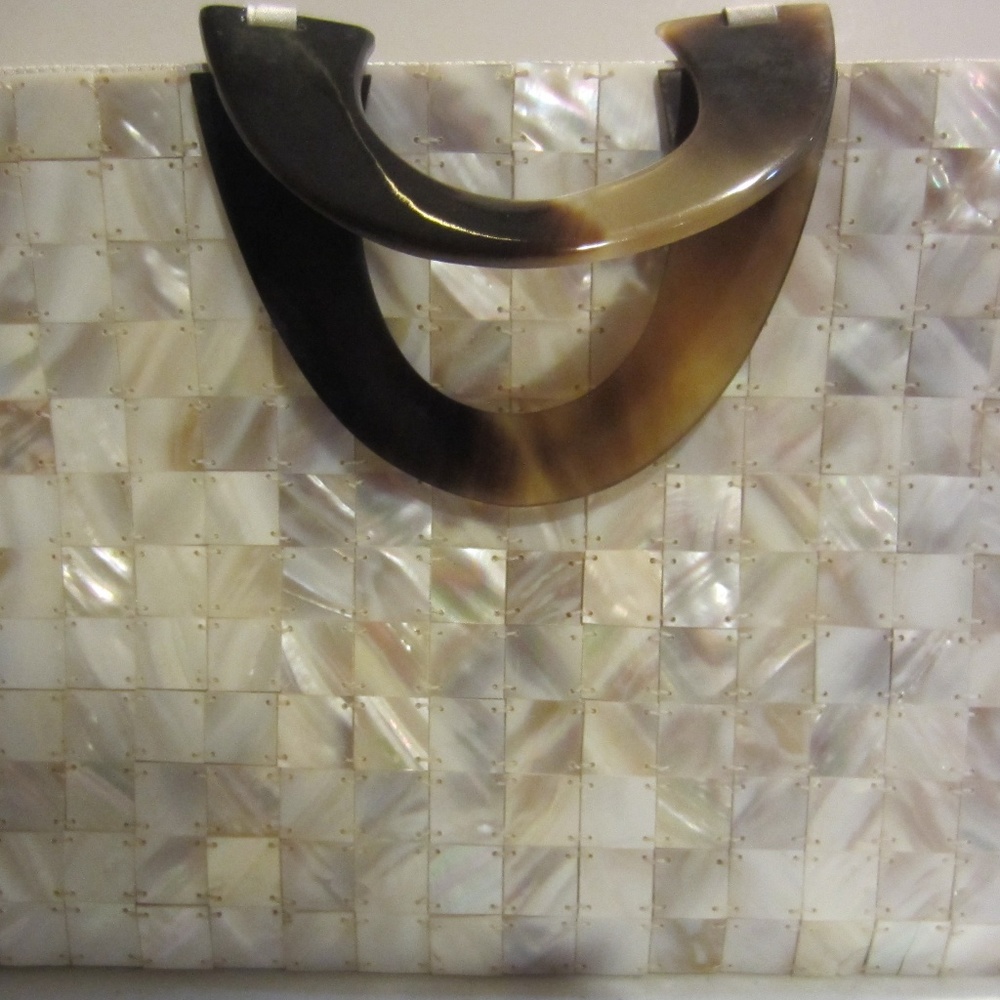 Vintage Mother of Pearl Purse w/ tortoise handles